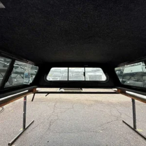 Leer 100XR Topper – Toyota Tacoma - Image 2