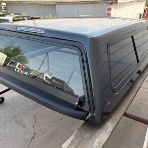 Leer 100R Topper – Toyota Tundra - Image 1