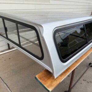 Leer 100XR Topper – Chevrolet Silverado 1500 - Image 4
