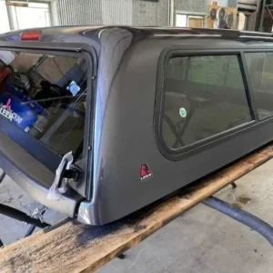 Leer 100S Topper – Toyota Tundra - Image 1