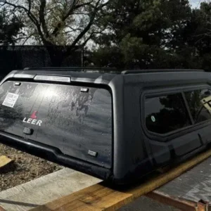 Leer 100XR Topper – Toyota Tacoma - Image 1