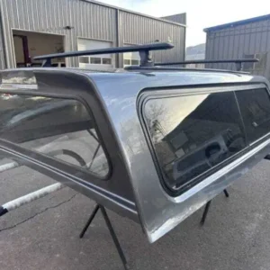 Leer 100XR Topper – Ford F250 - Image 4